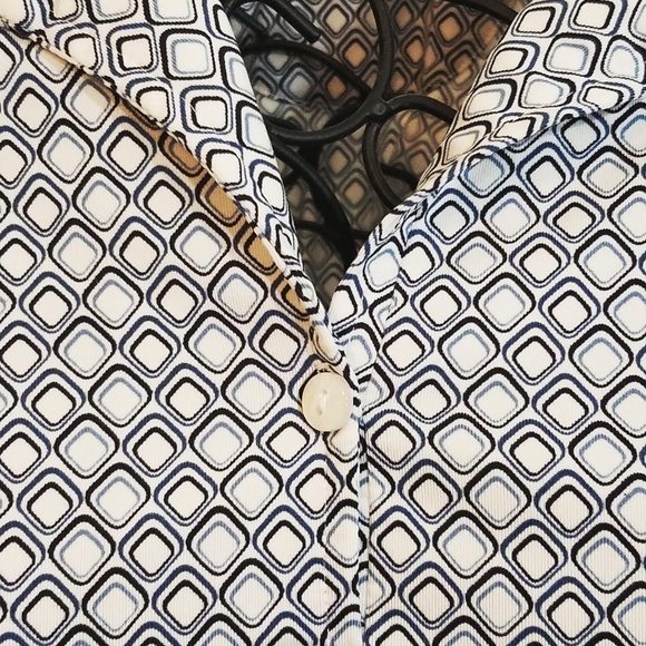 **SOLD** Diamond Pattern White Golf Stretch Polo - Picture 3 of 8